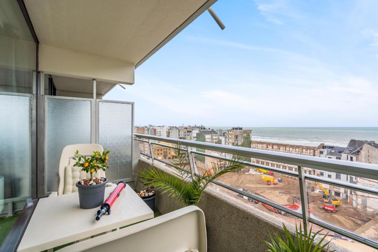 Luxueuze Vakantiestudio Met Zeezicht En Terras In Oostende 外观 照片
